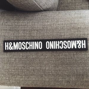 Moschino x H&M band